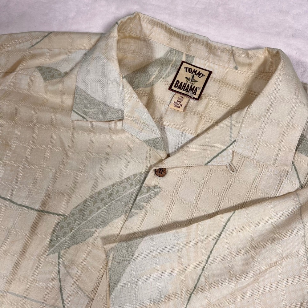 Tommy Bahama Men XL Silk Camp‎ Shirt Cream Tan Green Tropical Leaf Print Button